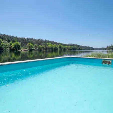 Traditional Mansion In With Swimming Pool Holiday home *